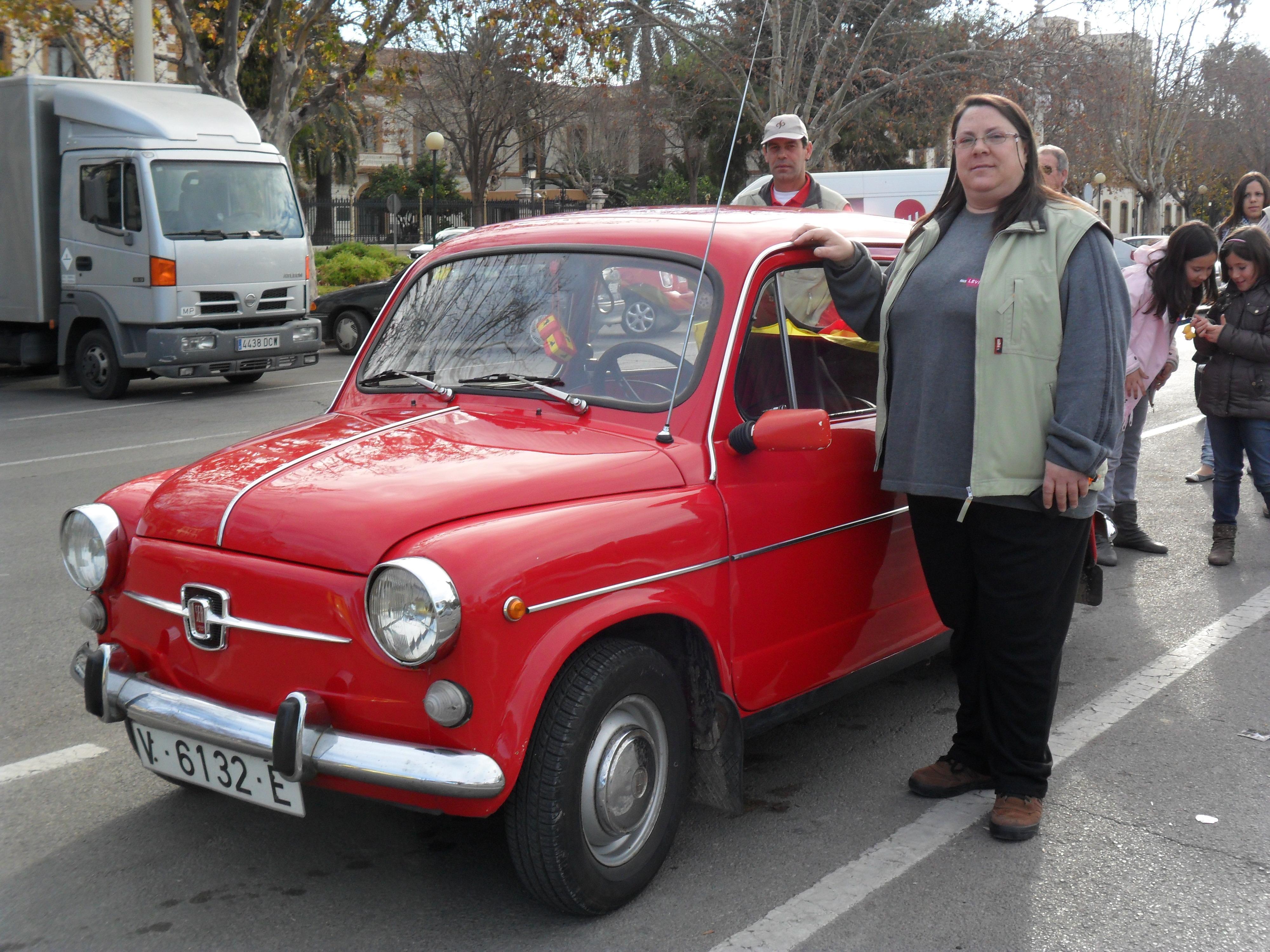 Maria Pilar Castillo Sayas. Socio número 325.