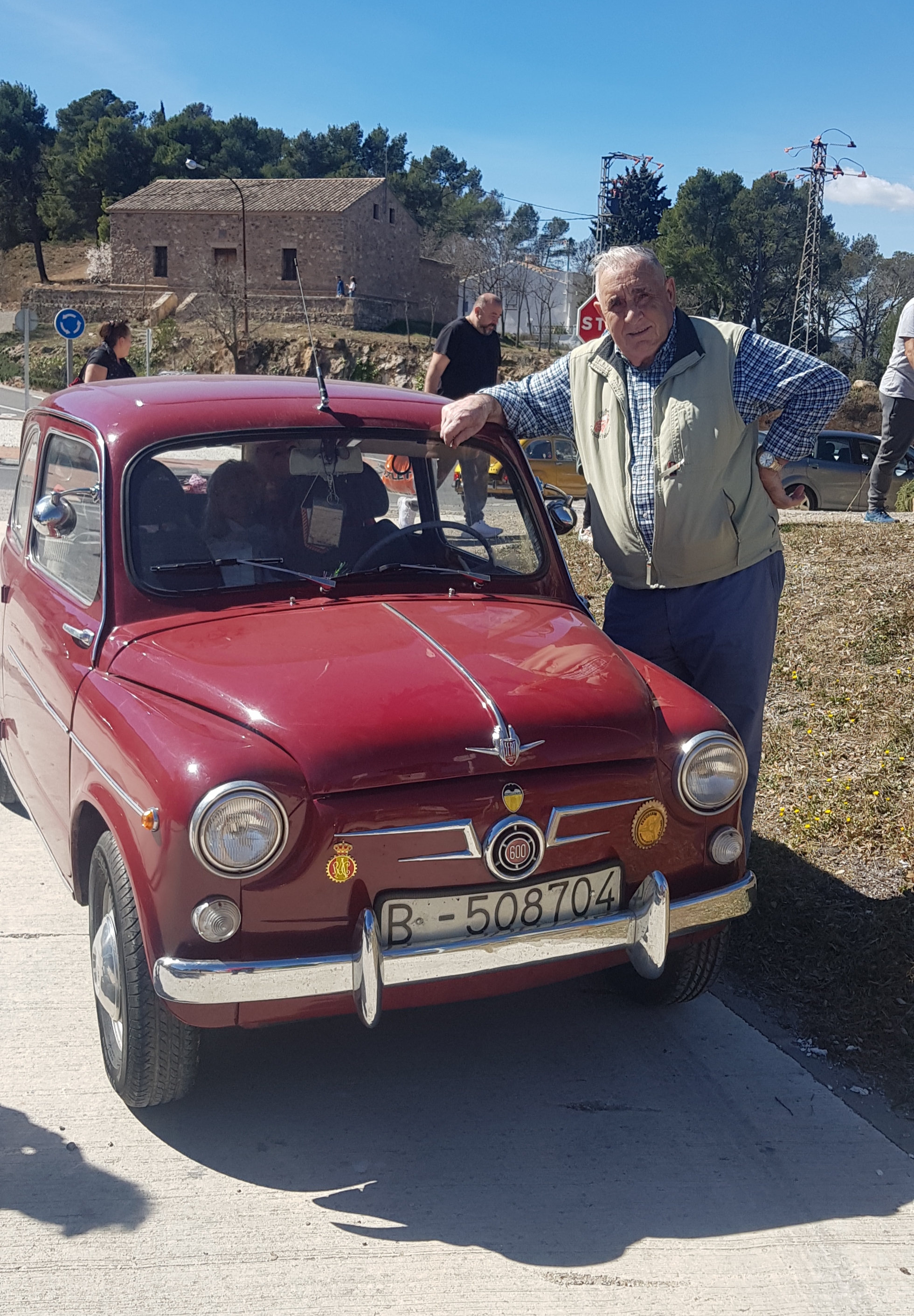 Julián Yuste Ballesteros. Socio número 343.