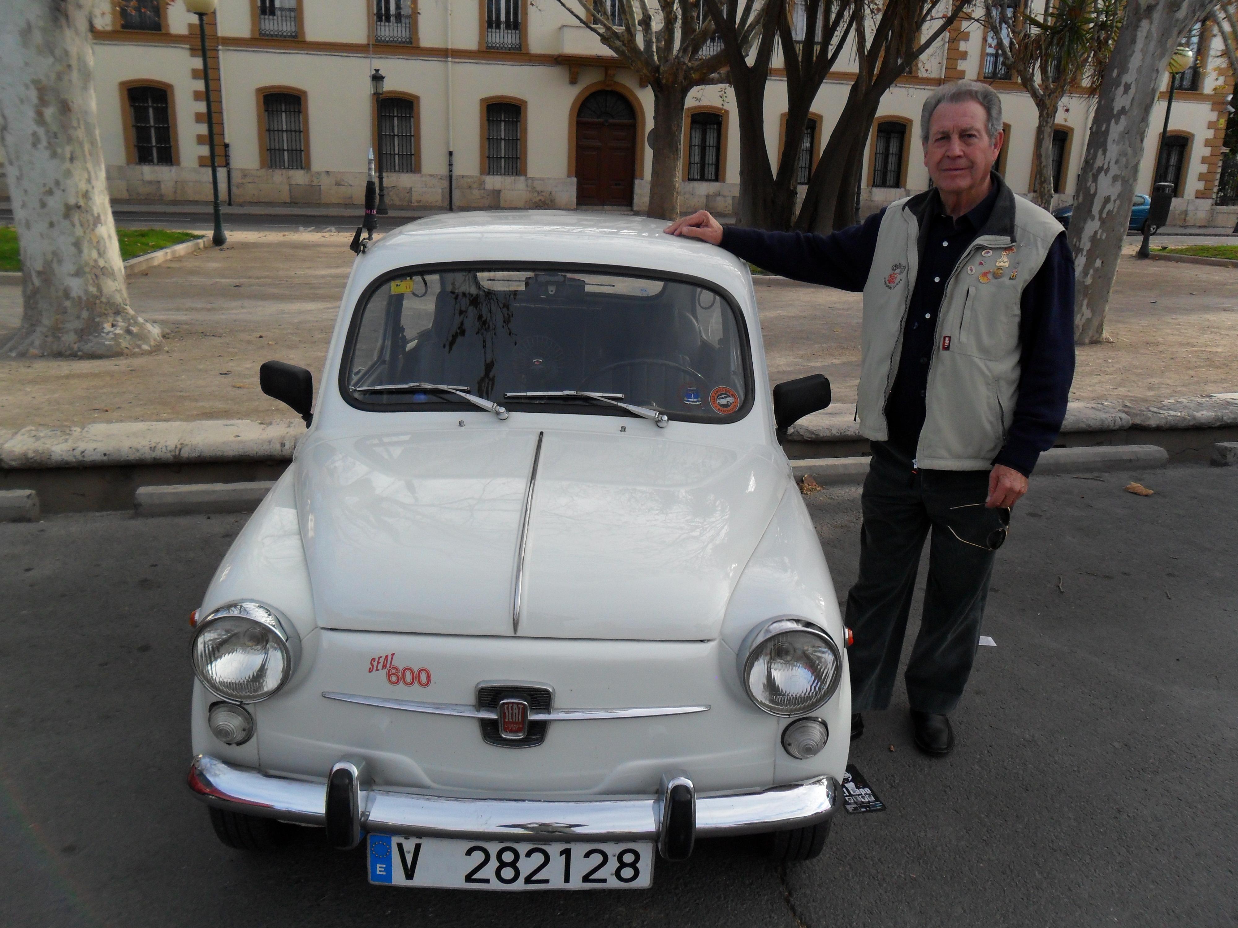 Leónides Torres González. Socio número 54.
